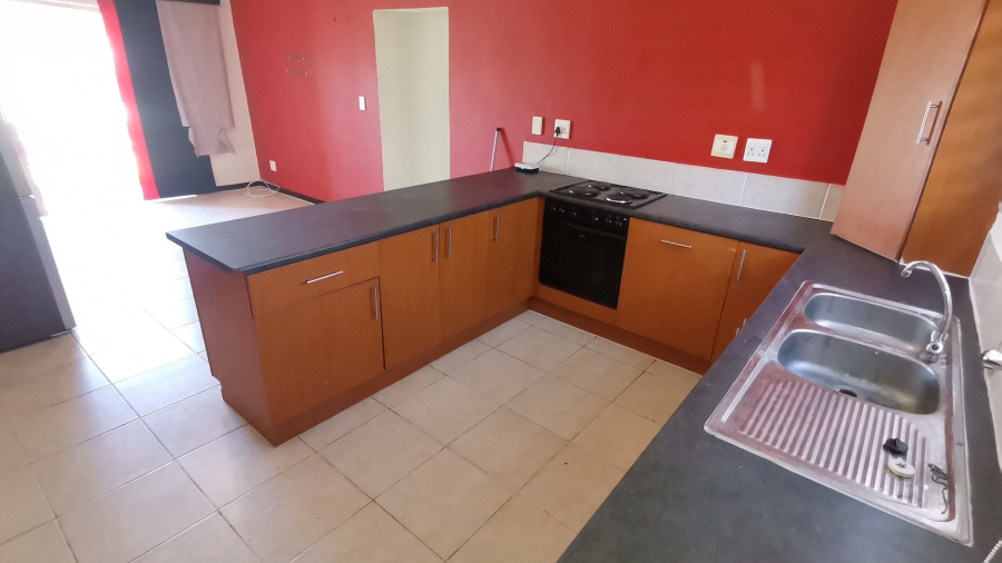 To Let 3 Bedroom Property for Rent in Beacon Bay Eastern Cape